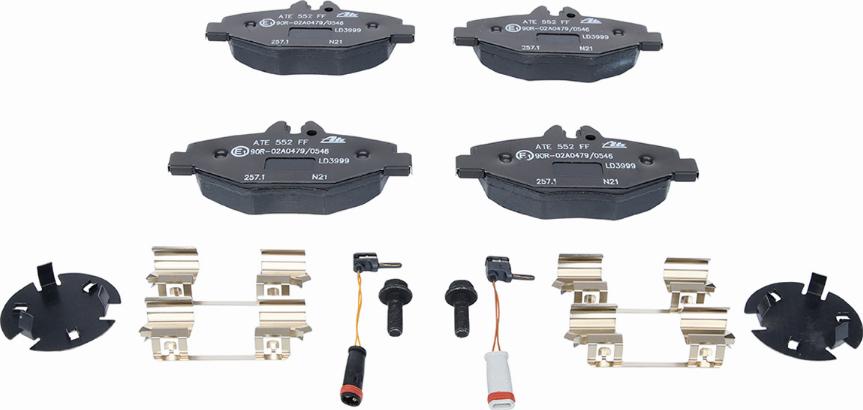 ATE 13.0470-3999.2 - Bromsbeläggssats, skivbroms xdelar.se