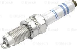 BOSCH 0 241 135 520 - Tändstift xdelar.se