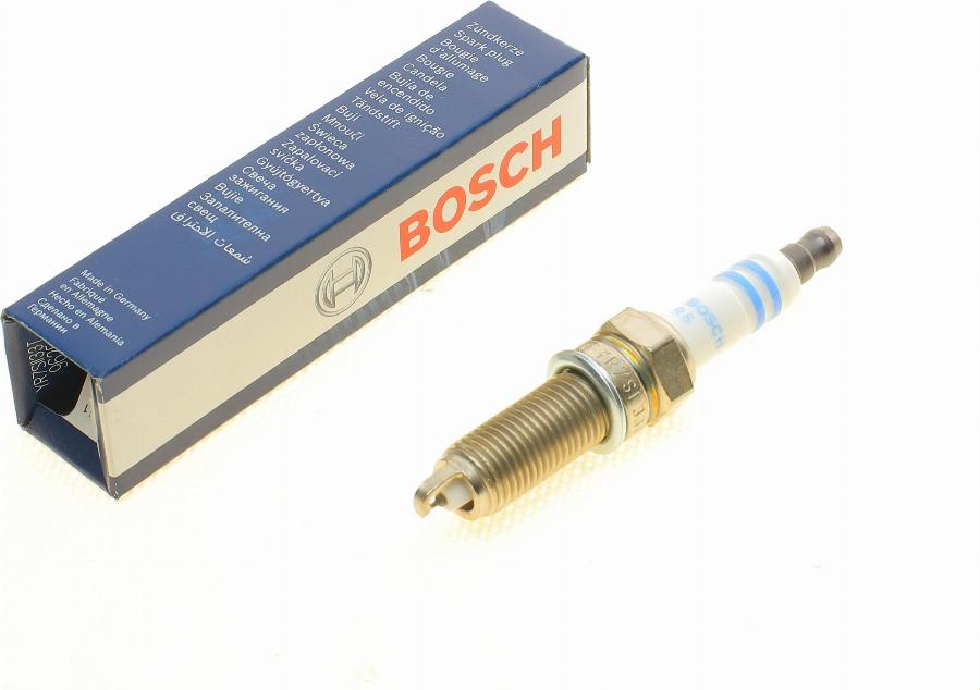 BOSCH 0 242 135 556 - Tändstift xdelar.se