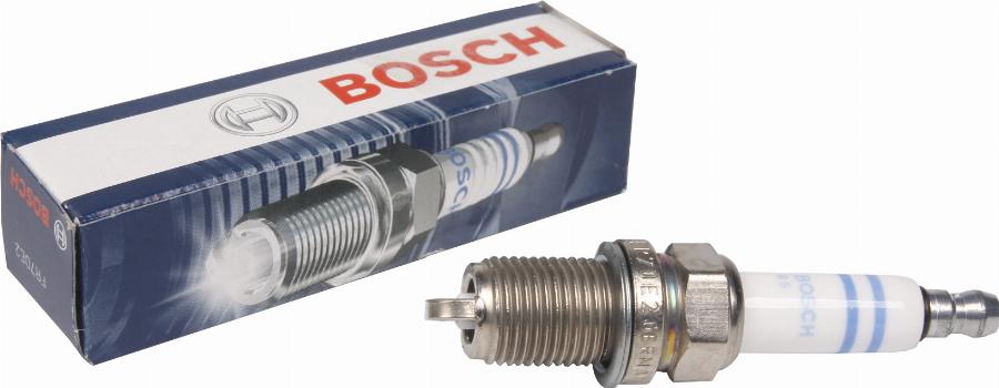 BOSCH 0 242 235 797 - Tändstift xdelar.se