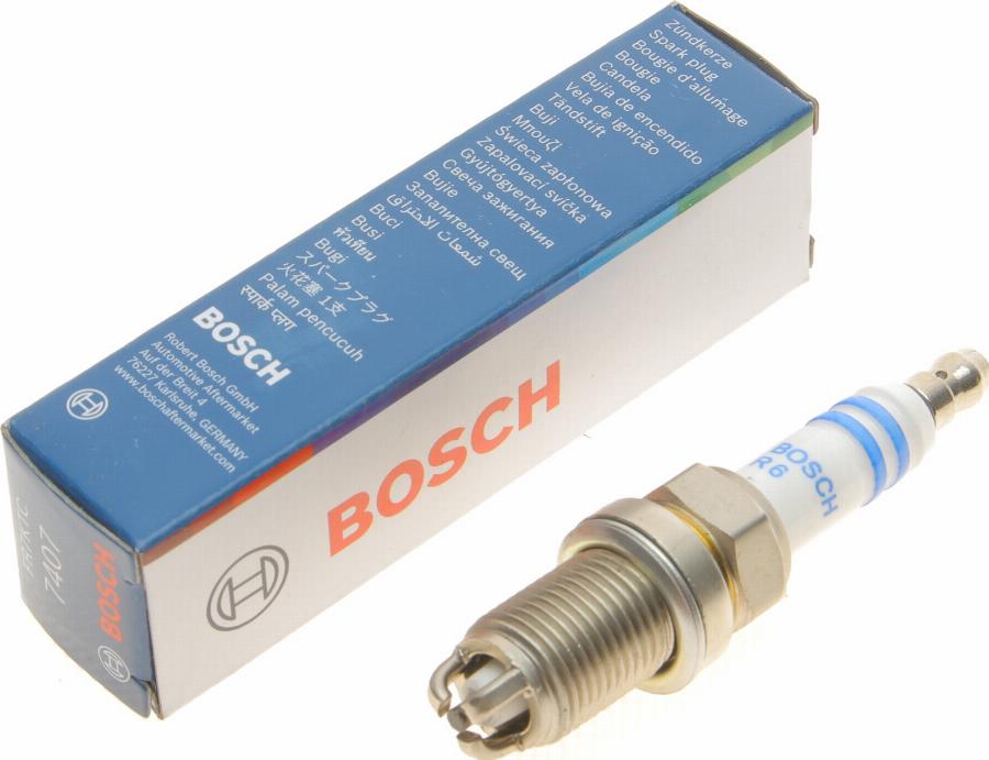 BOSCH 0 242 235 766 - Tändstift xdelar.se