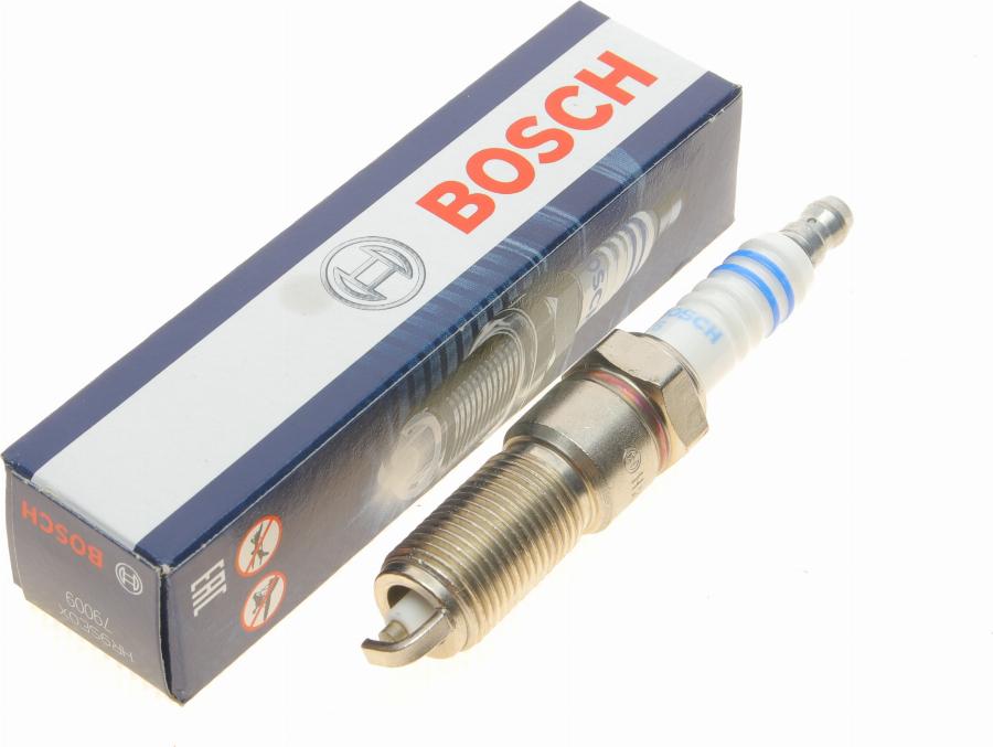 BOSCH 0 242 225 668 - Tändstift xdelar.se