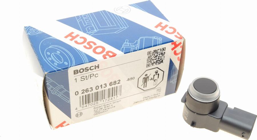 BOSCH 0 263 013 682 - Sensor, parkeringshjälp xdelar.se