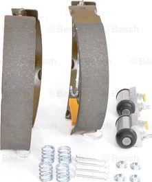 BOSCH 0 204 114 197 - Bromsbackar, sats xdelar.se