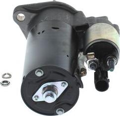 BOSCH 1 986 S00 823 - Startmotor xdelar.se