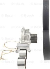 BOSCH 1 987 946 955 - Vattenpump + kuggremssats xdelar.se