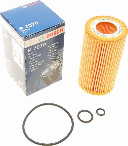 BOSCH F 026 407 070 - Oljefilter xdelar.se