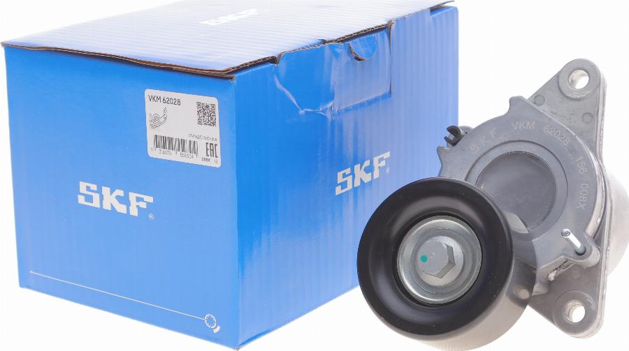 SKF VKM 62028 - Styrrulle, flerspårsrem xdelar.se