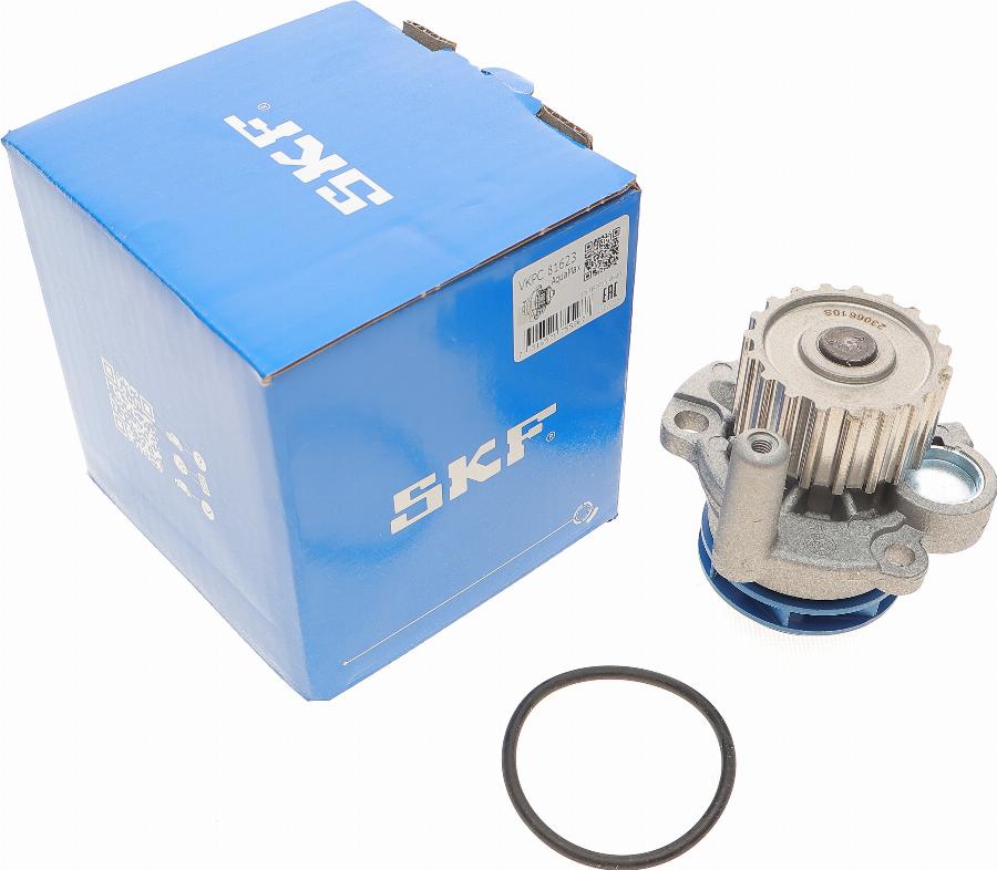 SKF VKPC 81623 - Vattenpump xdelar.se