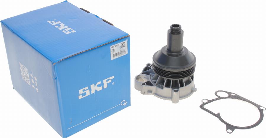 SKF VKPC 88637 - Vattenpump xdelar.se